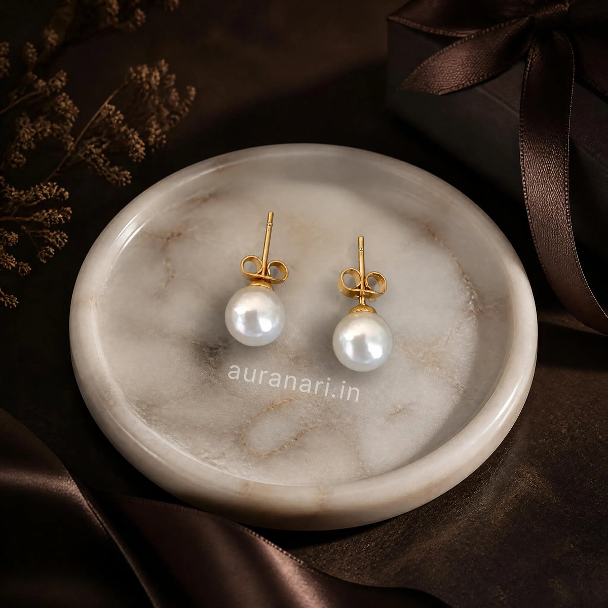 Minimalist Round Pearl Stud Earrings